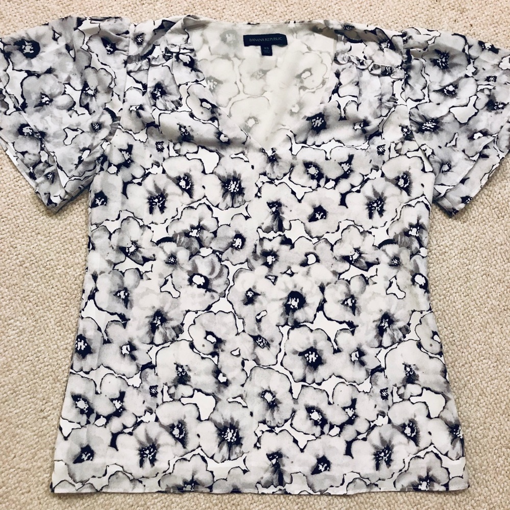 Banana Republic Floral Blouse
